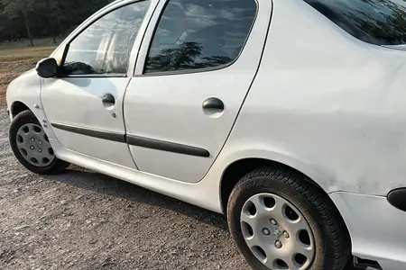 پژو ۲۰۶ صندوق دار v8 - 1394