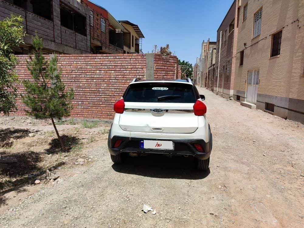 ام وی ام X22 اتوماتیک اسپرت - 1396