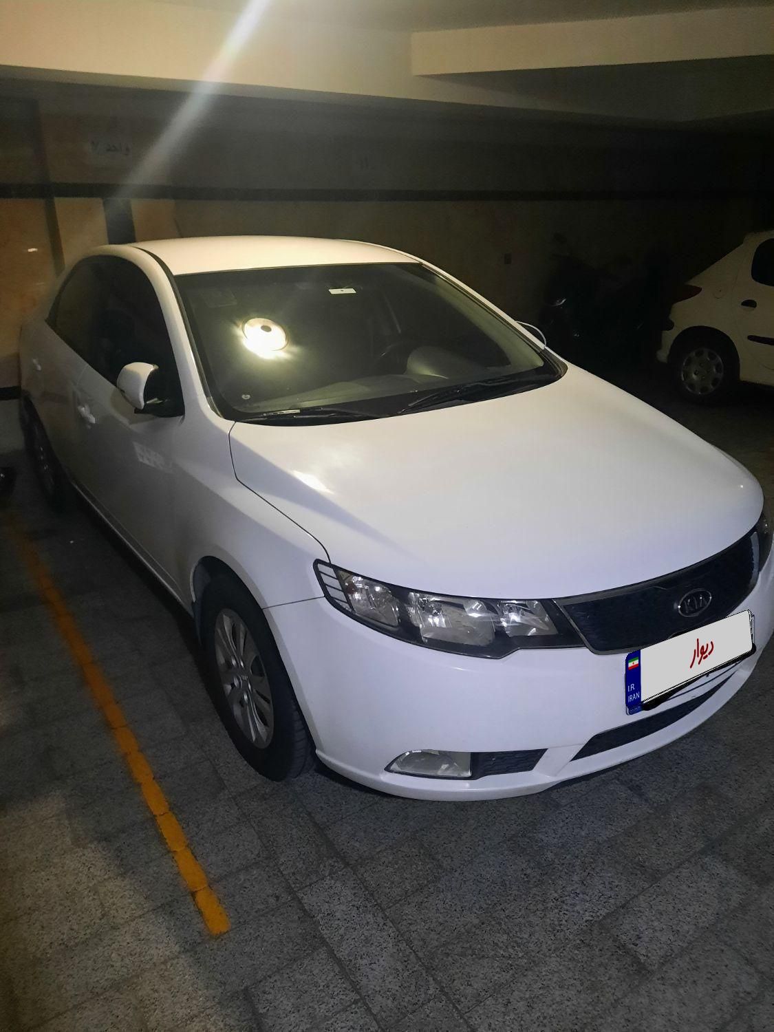 خودرو کیا، سراتو مونتاژ آگهی ann_19569994