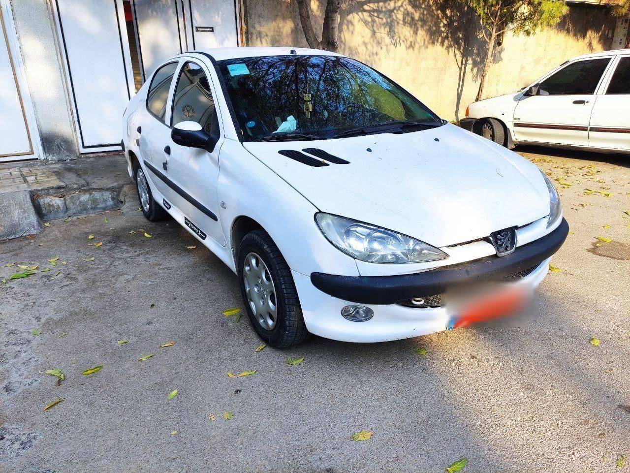 پژو ۲۰۶ صندوق دار v8 - 1395