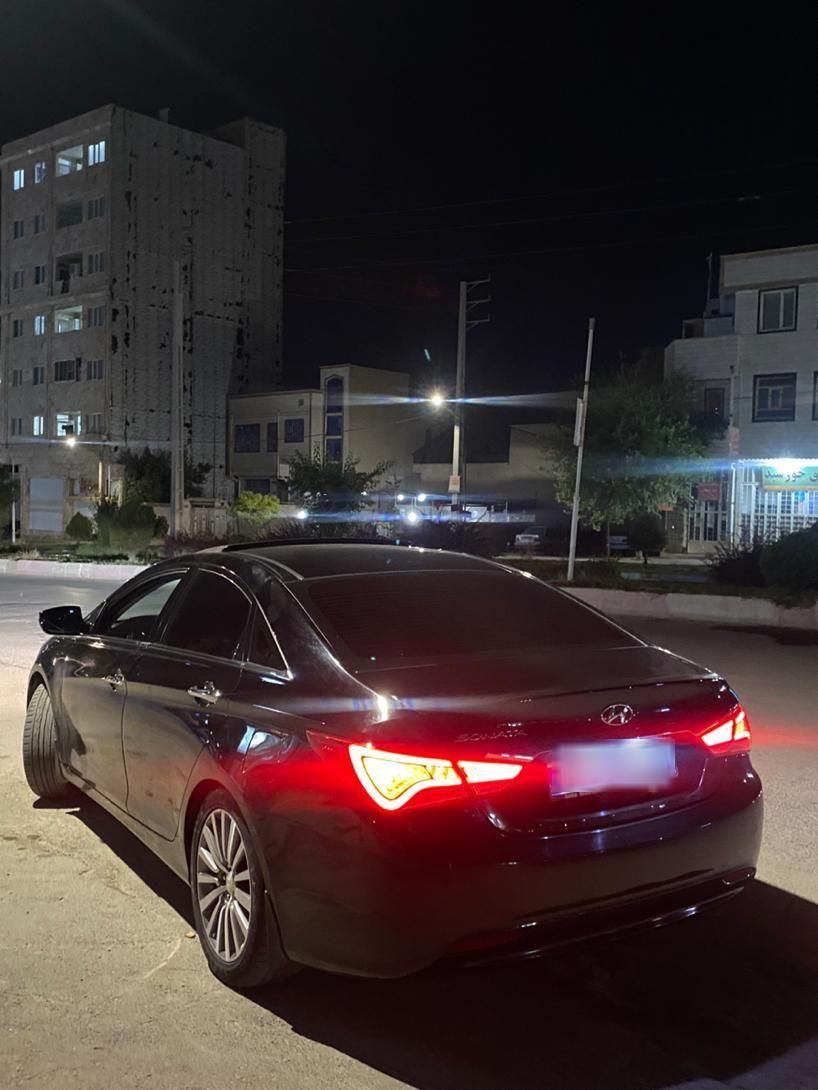 هیوندای سوناتا فول YF - 2015
