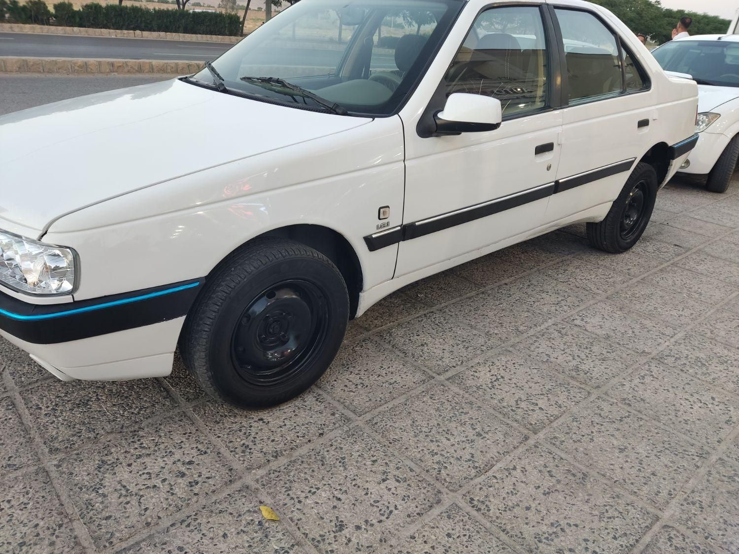 پژو 405 SLX بنزینی TU5 - 1396