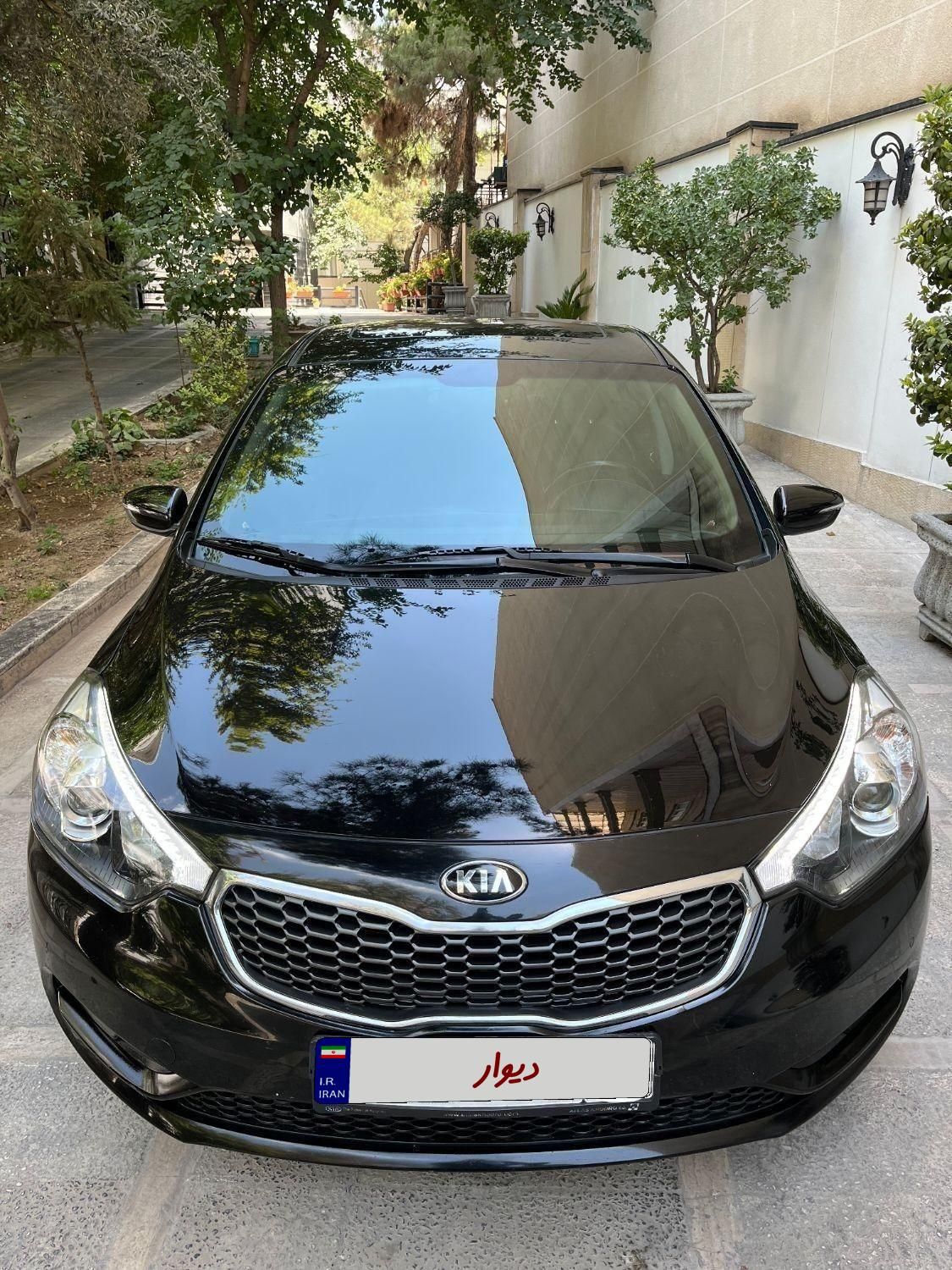 کیا سراتو 2.0 لیتر اتوماتیک GT لاین - 2016