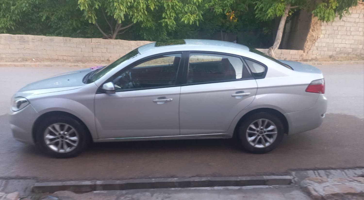 برلیانس H330 اتوماتیک 1500 - 1396