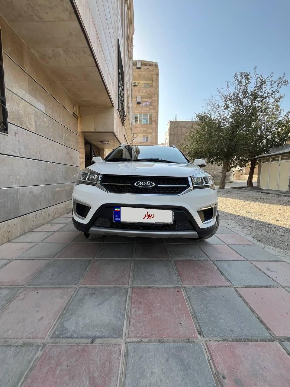 خودرو ام وی ام، X22 آگهی ann_19570580