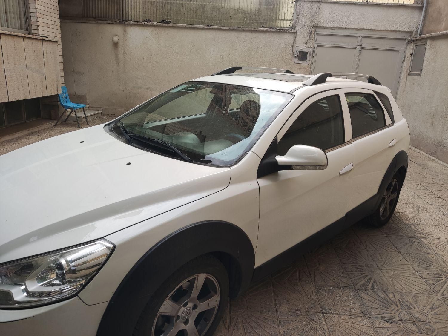 خودرو دانگ فنگ، H30 کراس آگهی ann_19570584