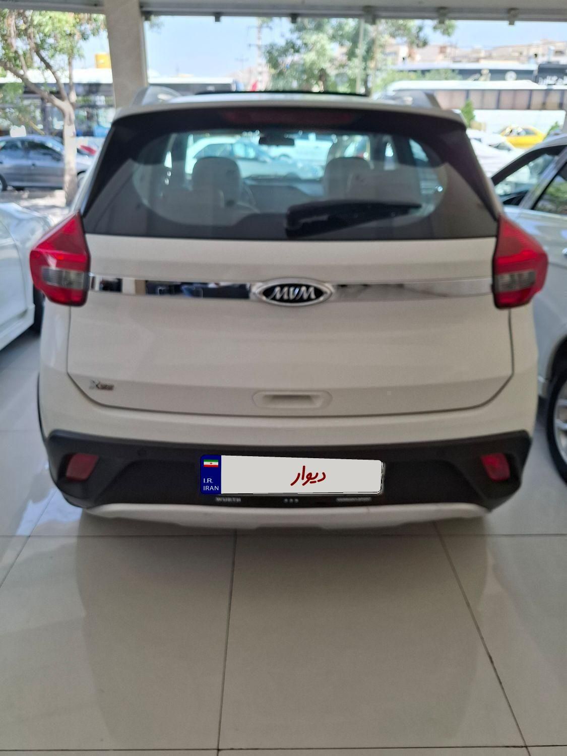 ام وی ام X22 دنده‌ای لاکچری - 1397