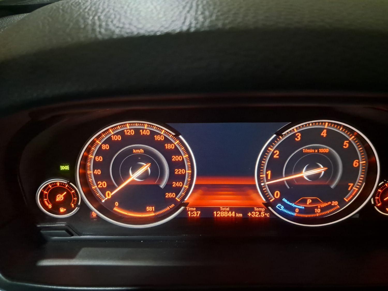 ب ام و سری 5 528i - 2015