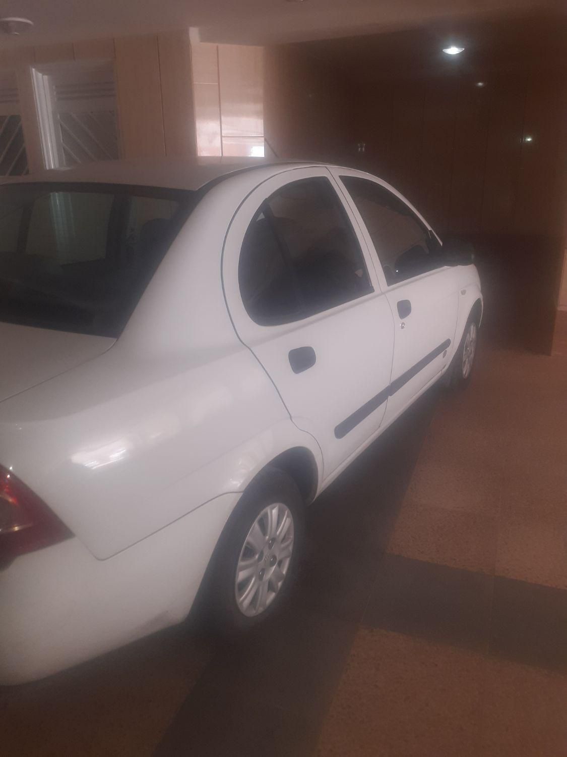 تیبا صندوق دار SX - 1393