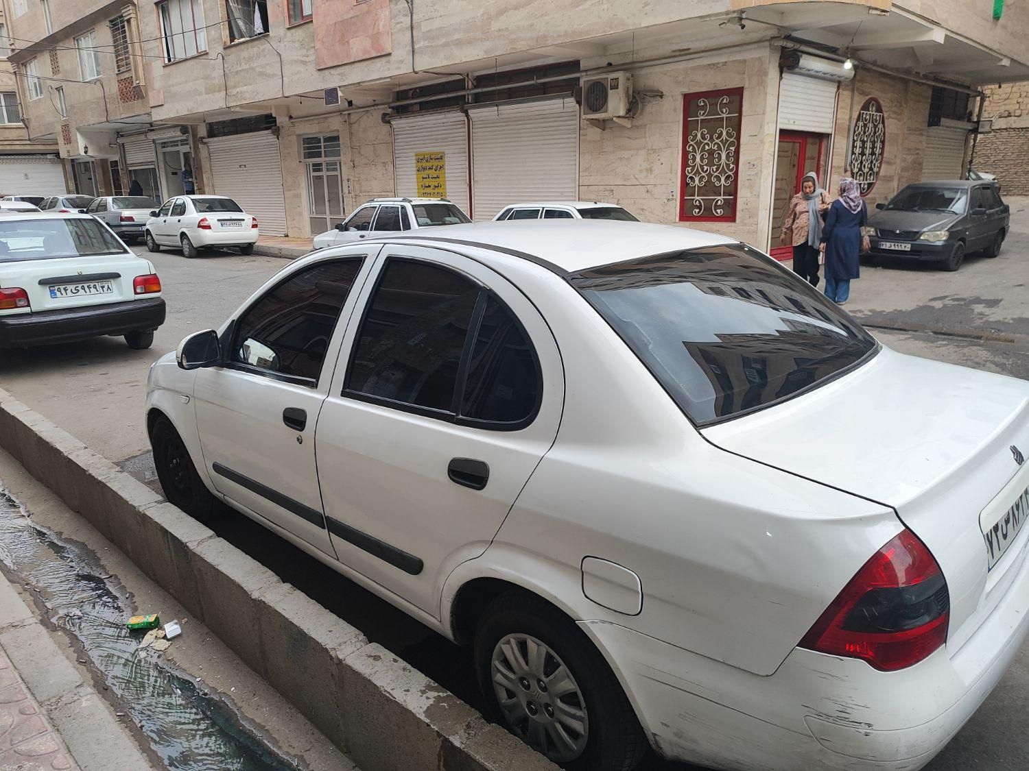 تیبا صندوق دار SX - 1393