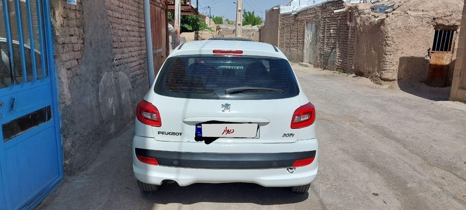 پژو 207 دنده‌ای فرمان هیدرولیک - 1390