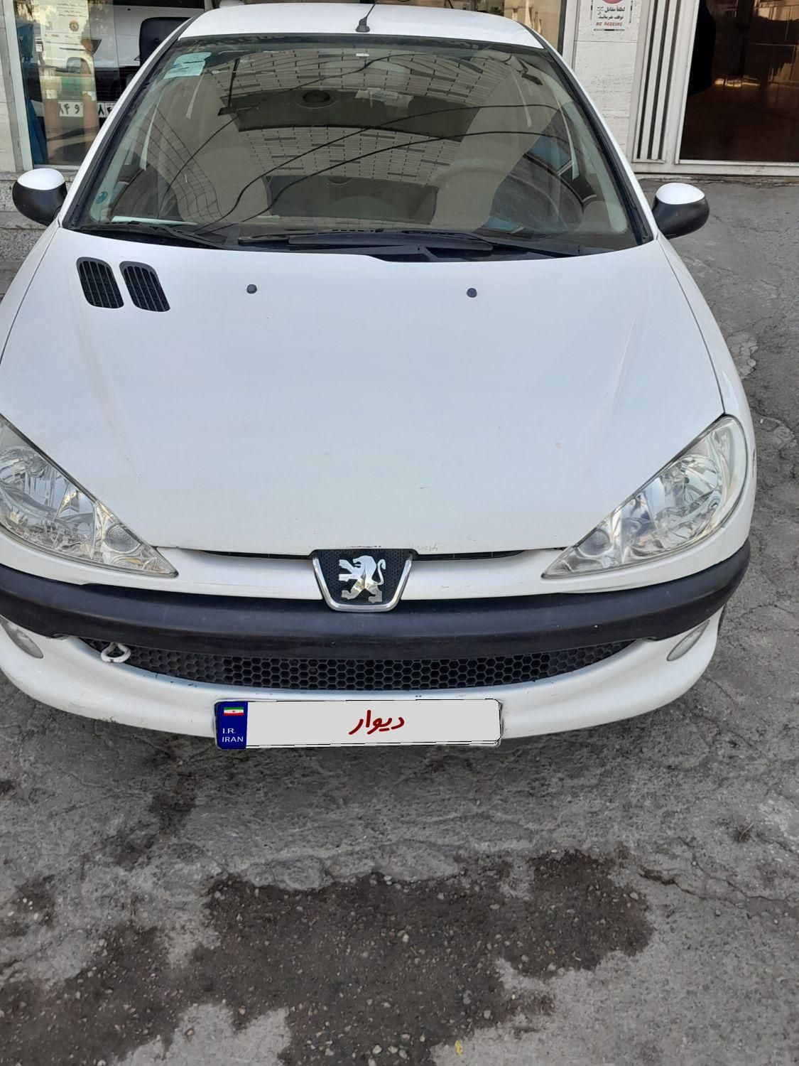 پژو ۲۰۶ صندوق دار v8 - 1394