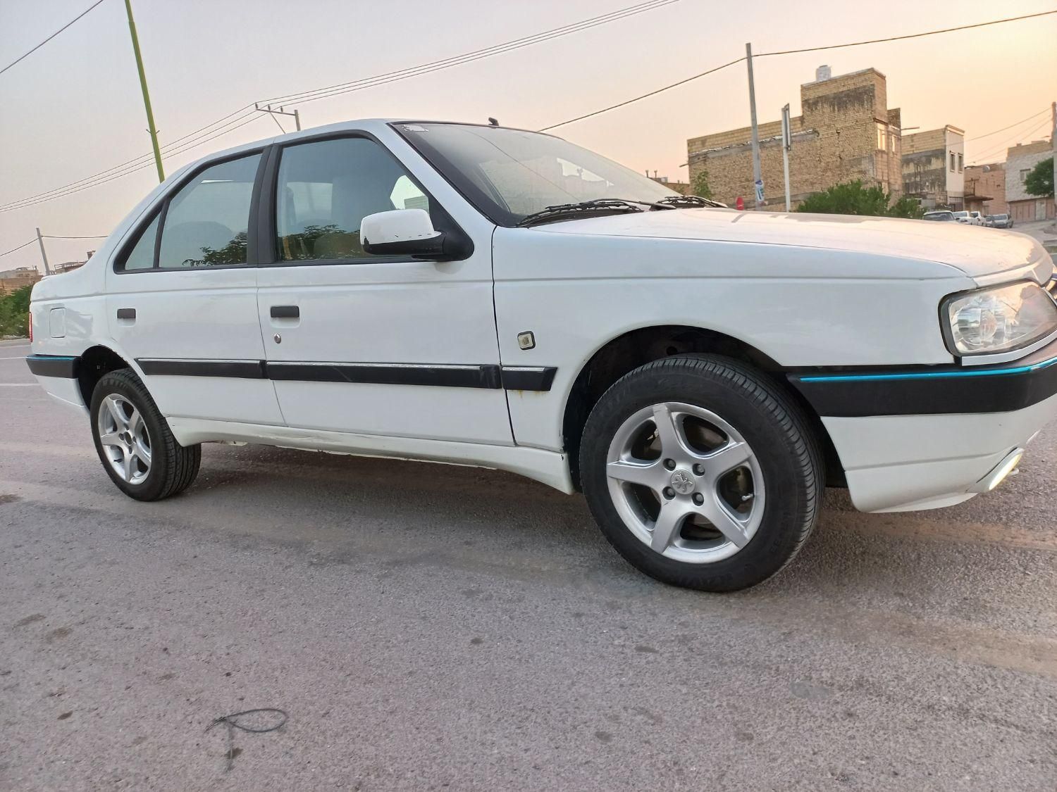 پژو 405 SLX بنزینی TU5 - 1395