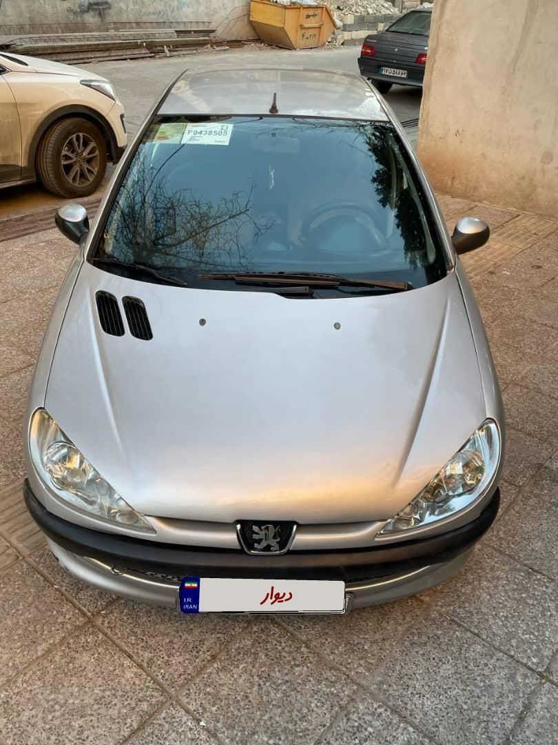 پژو ۲۰۶ صندوق دار v8 - 1386