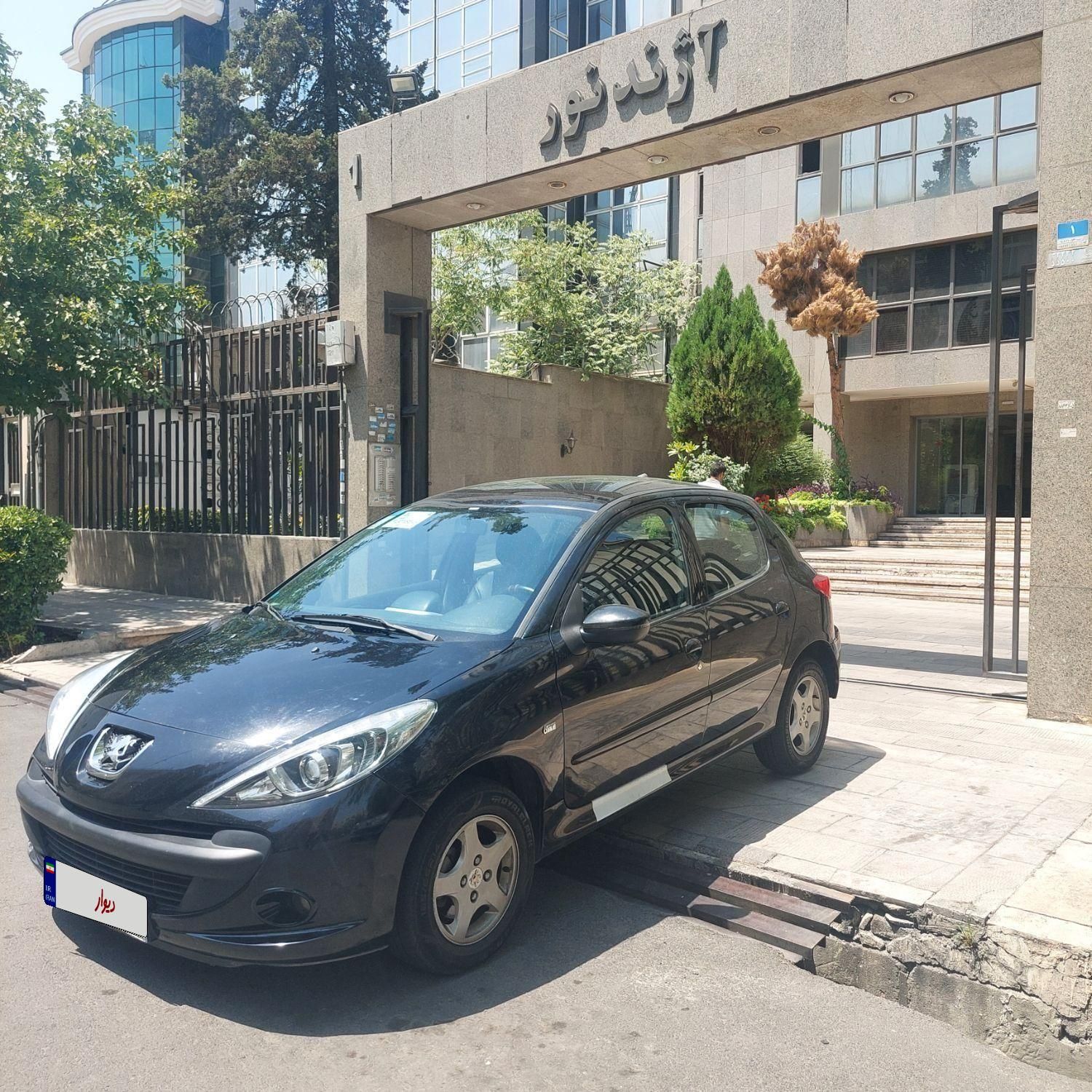 پژو 207 پانوراما اتوماتیک TU5P - 1402