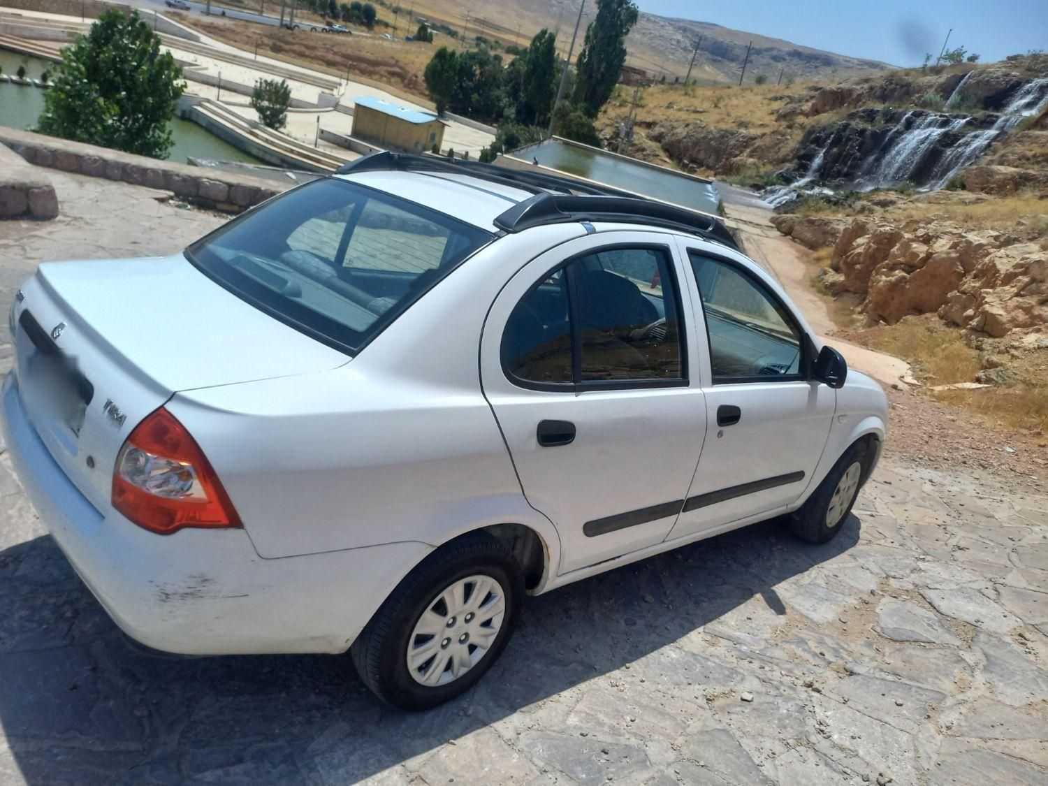 تیبا صندوق دار SX - 1395