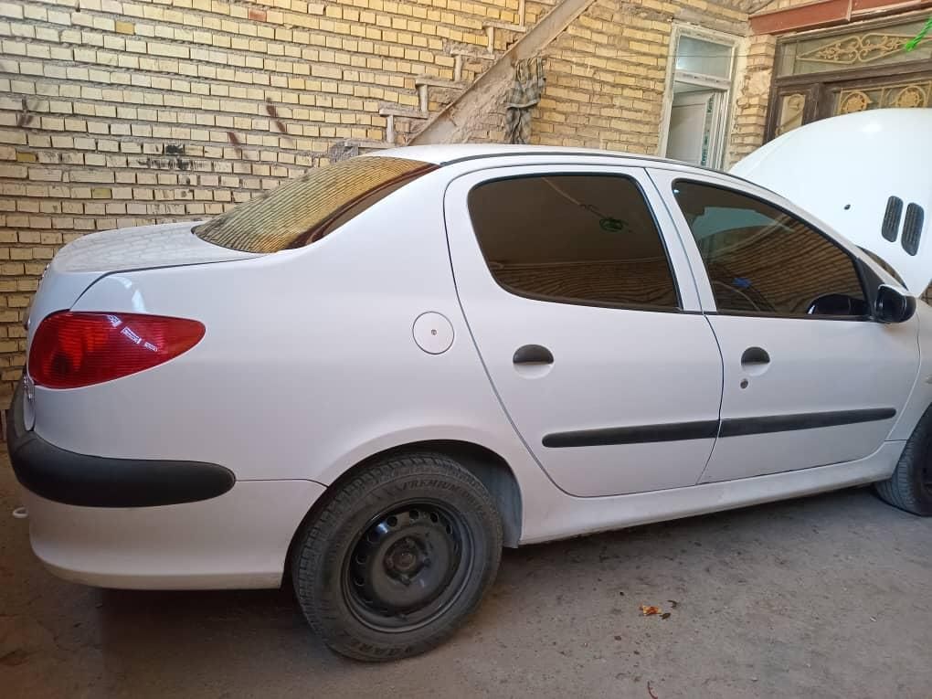 پژو ۲۰۶ صندوق دار v8 - 1399