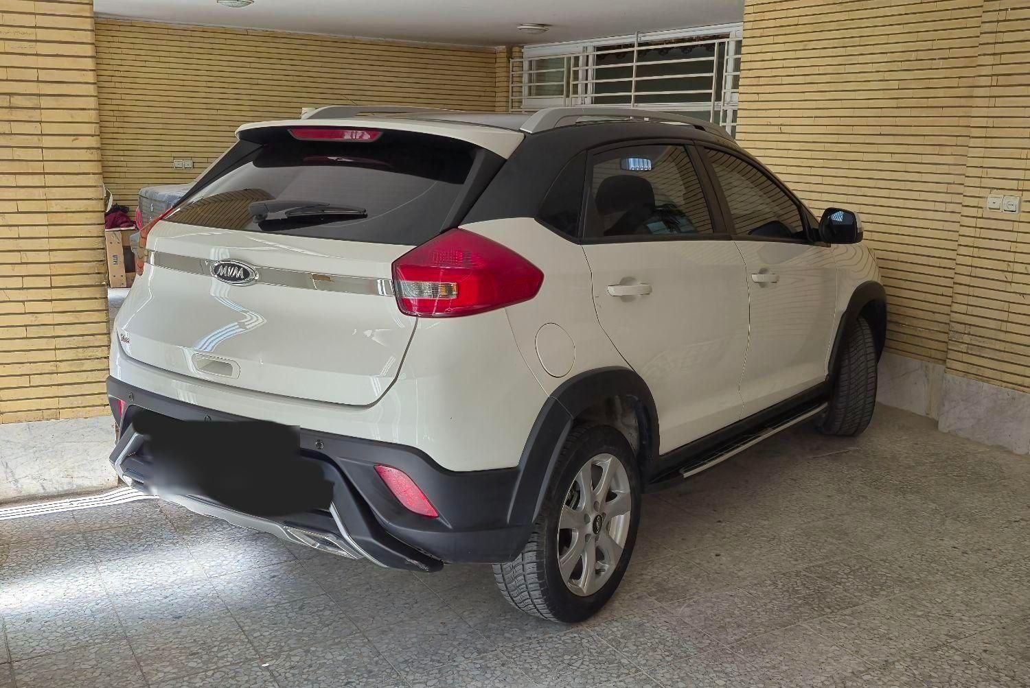 ام وی ام X22 دنده ای اسپرت لاکچری - 1401