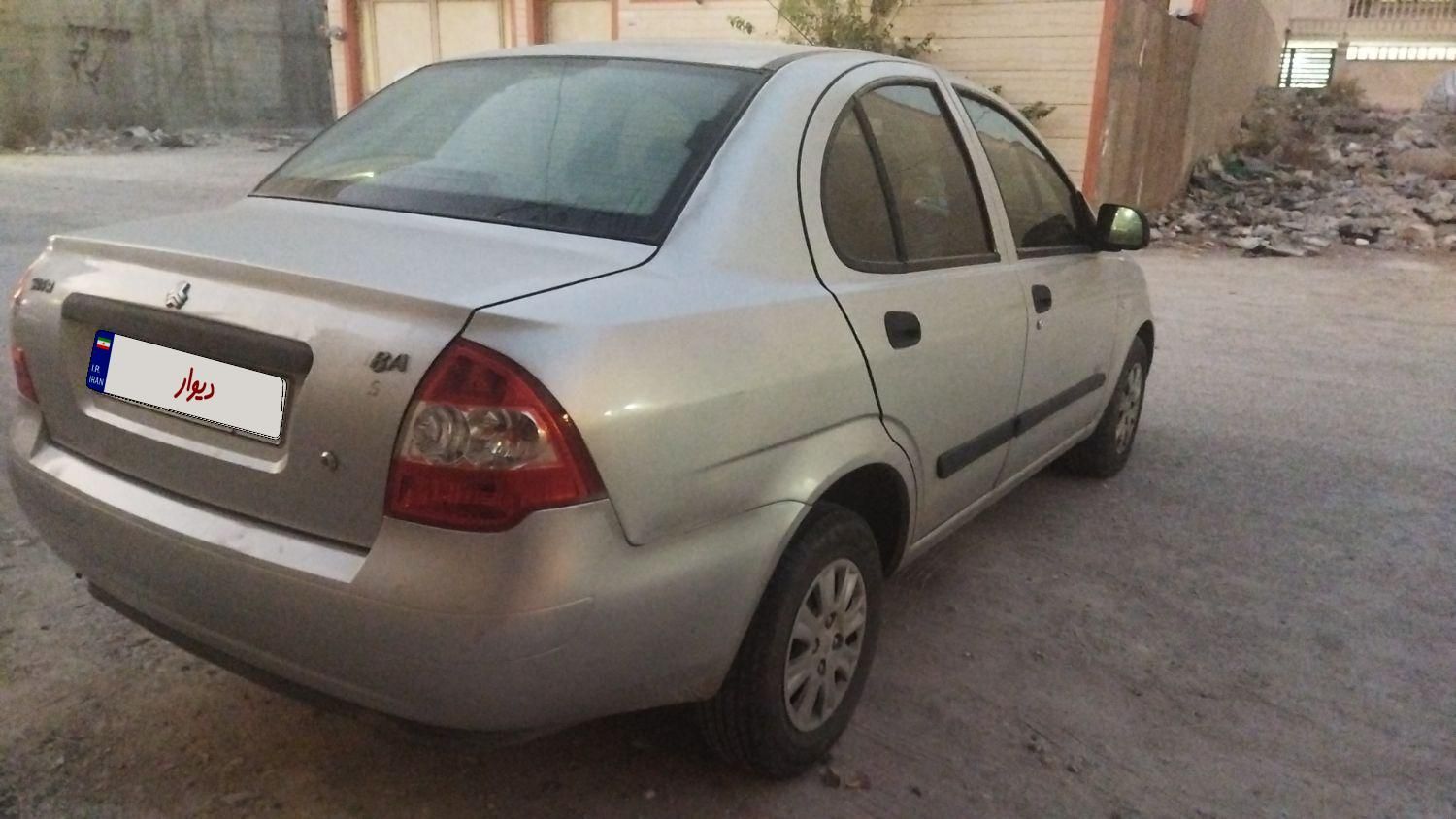 تیبا صندوق دار SX - 1393
