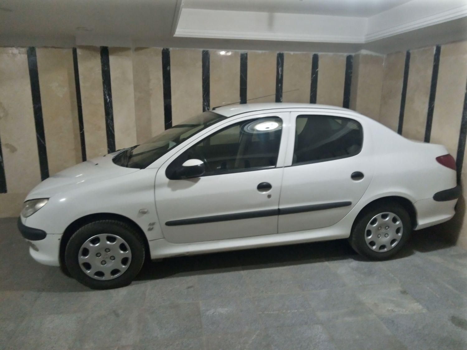 پژو ۲۰۶ صندوق دار v8 - 1396