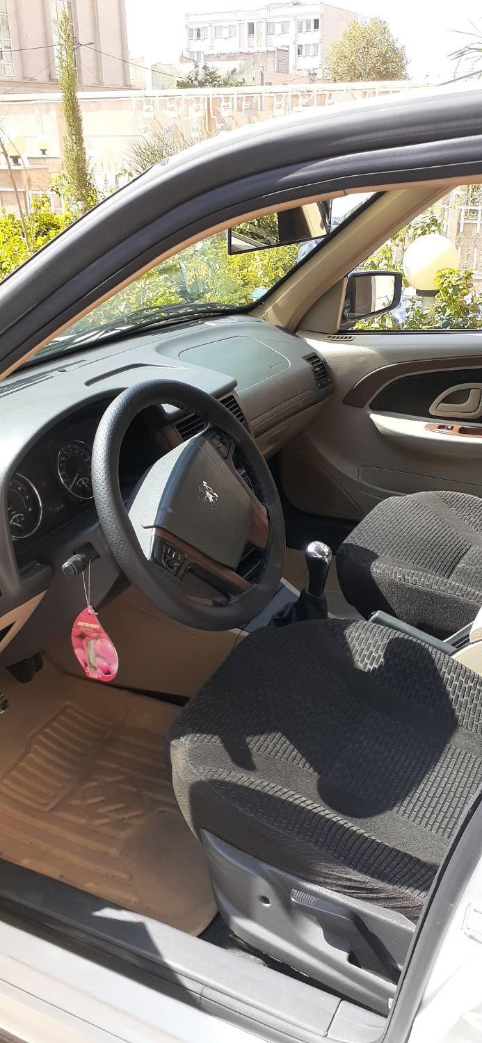 پژو پارس سال - 1401