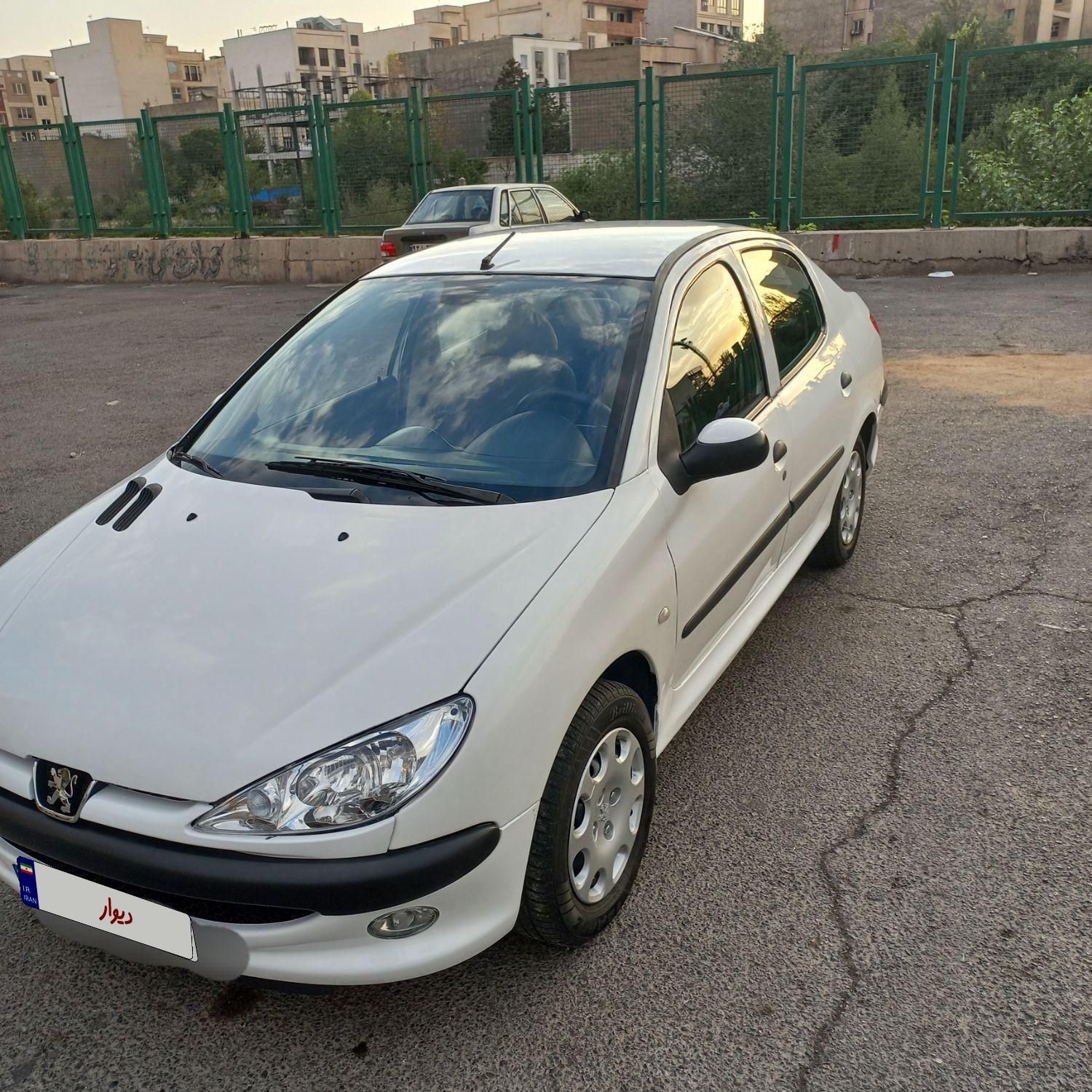 خودرو پژو، ۲۰۶ صندوق دار آگهی ann_19571836