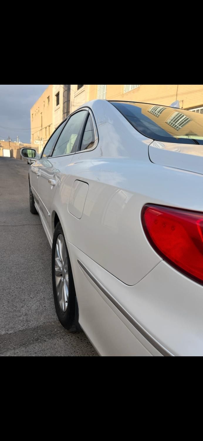 هیوندای آزرا (گرنجور) 3300cc - 2011