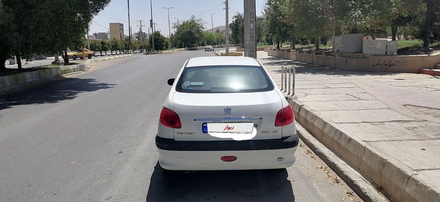خودرو پژو، ۲۰۶ صندوق دار آگهی ann_19571973