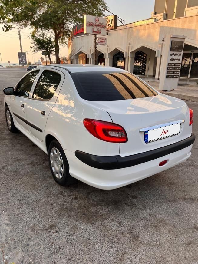 خودرو پژو، ۲۰۶ صندوق دار آگهی ann_19572089