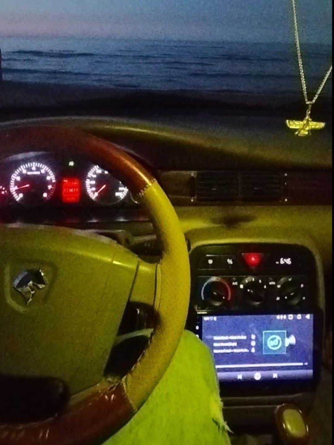 سمند LX XU7 - 1395