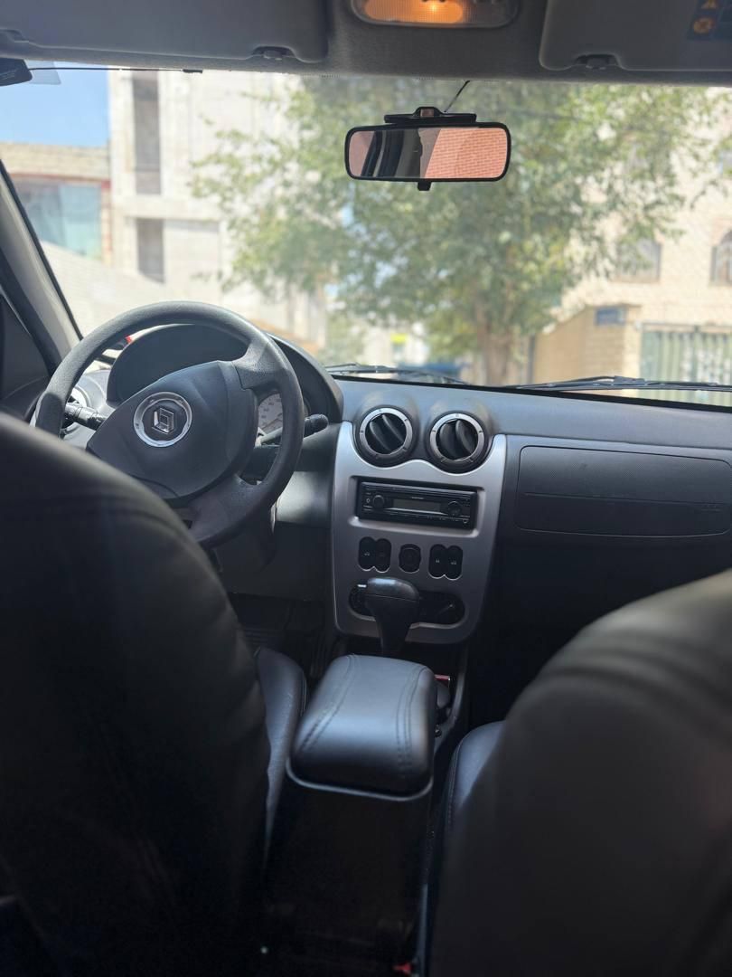 خودرو رنو، ساندرو آگهی ann_19572309