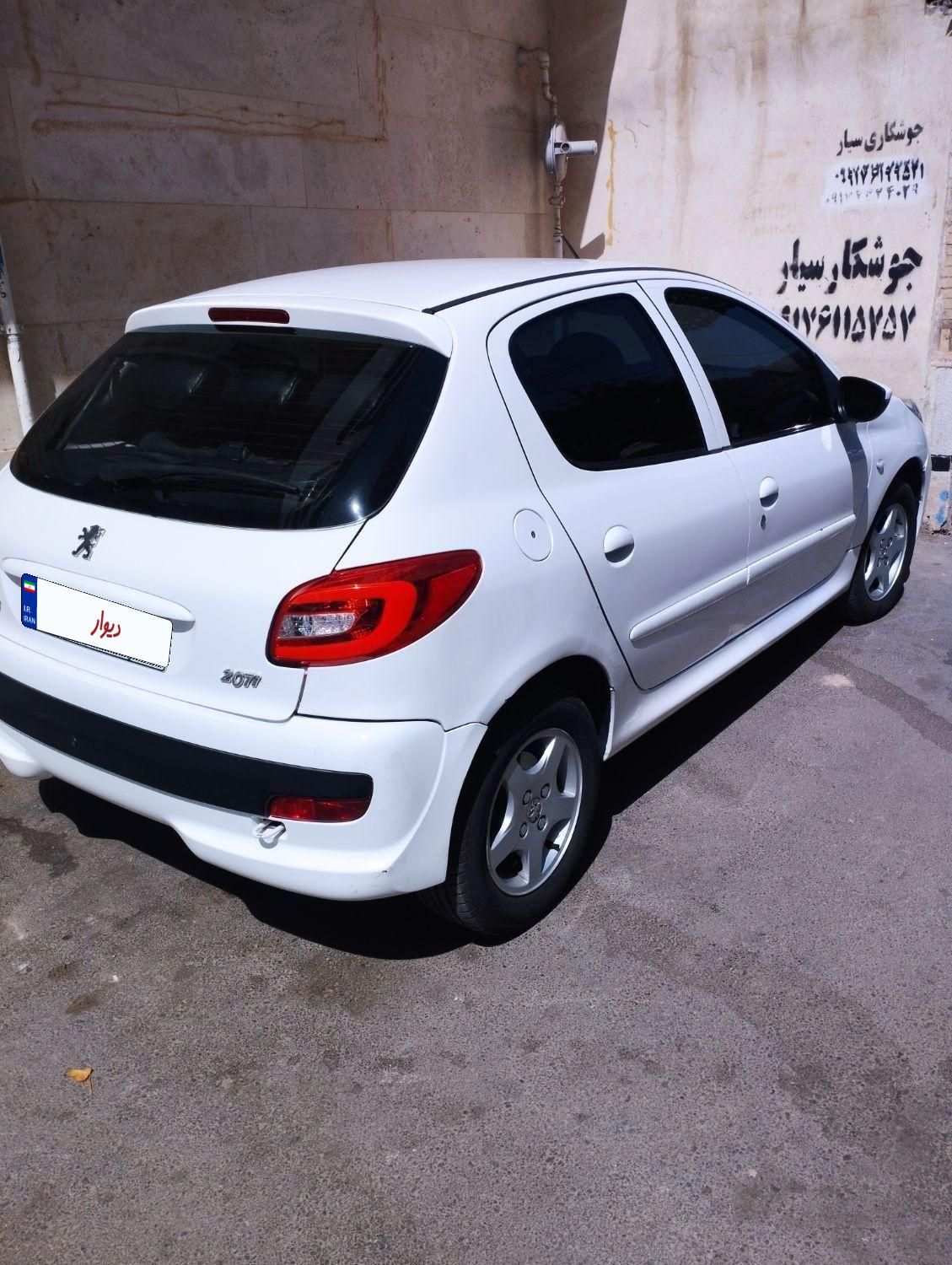 پژو 207 اتوماتیک - 1390