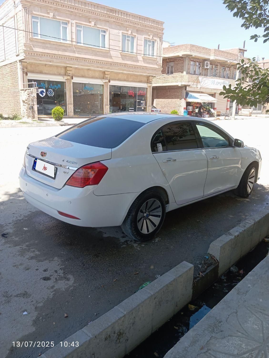 خودرو جیلی، امگرند 7 آگهی ann_19572433