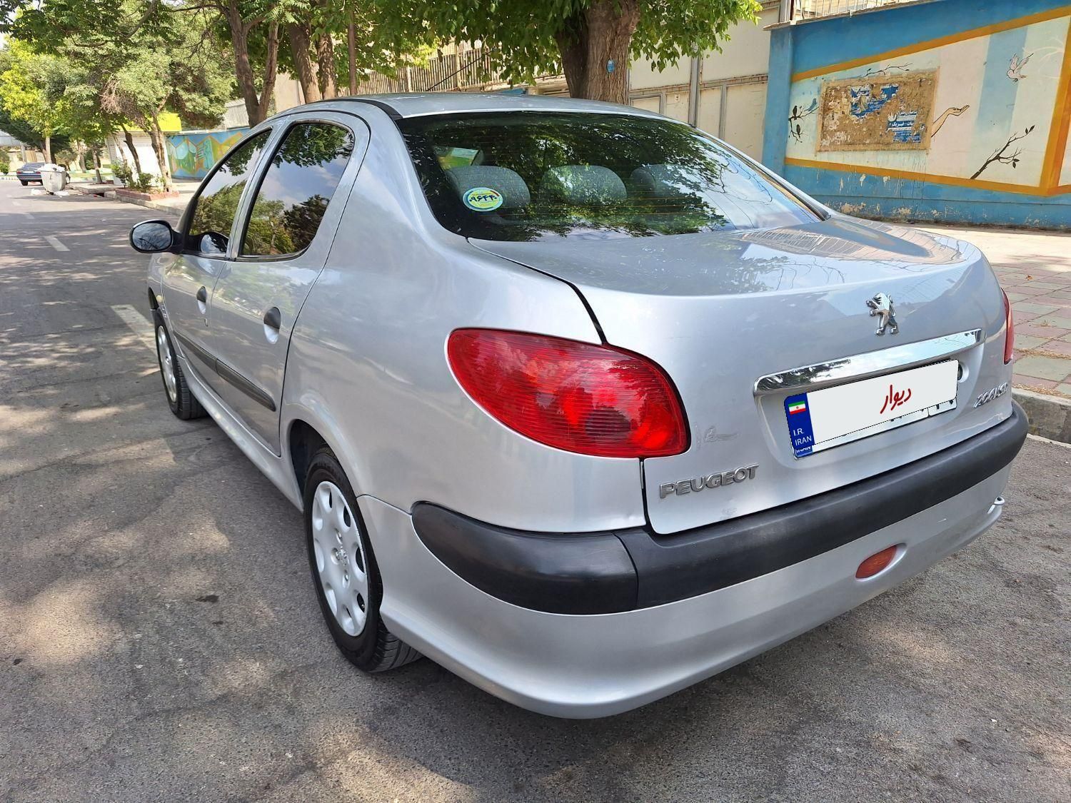پژو ۲۰۶ صندوق دار v6 - 1387