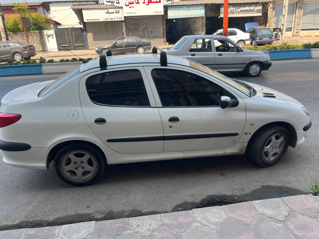 پژو ۲۰۶ صندوق دار v8 - 1393