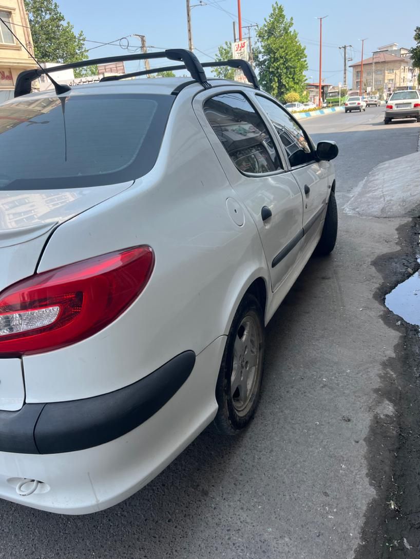 پژو ۲۰۶ صندوق دار v8 - 1393