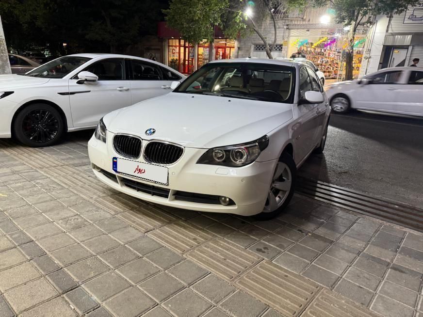 ب ام و سری 5 520i - 2005