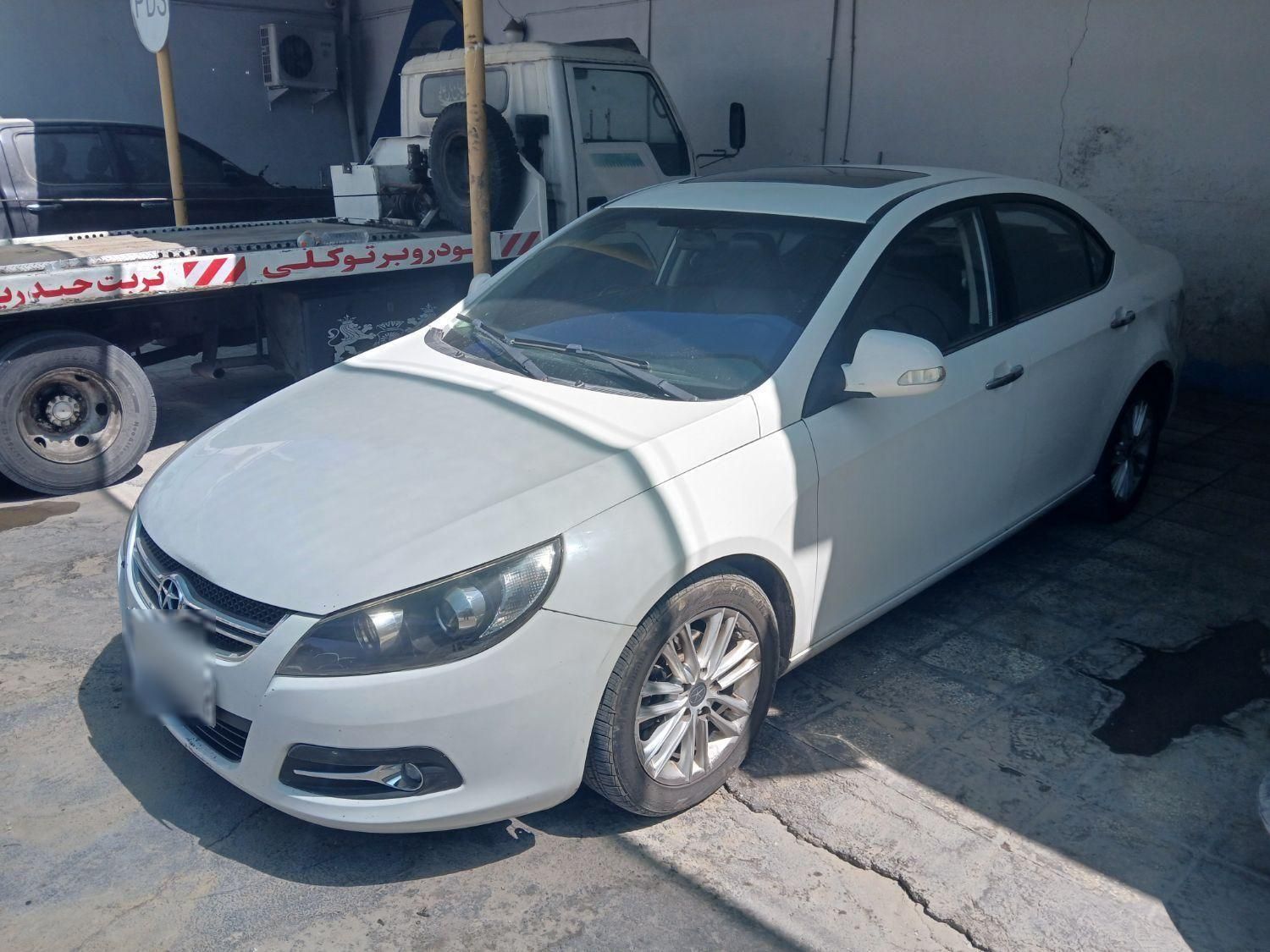 جک J5 اتوماتیک - 1396
