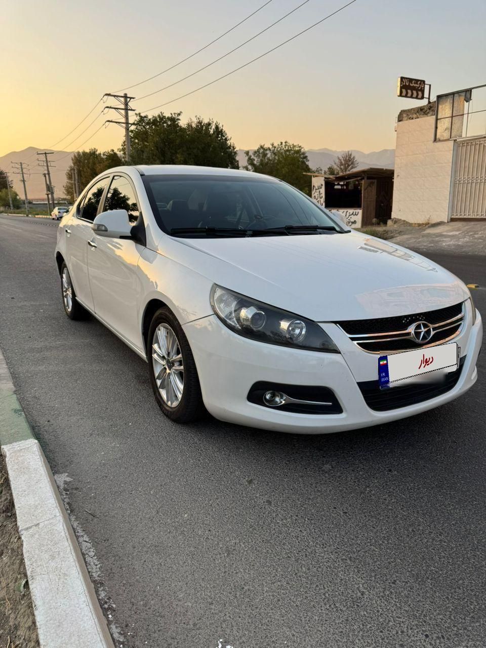 جک J5 اتوماتیک - 1394