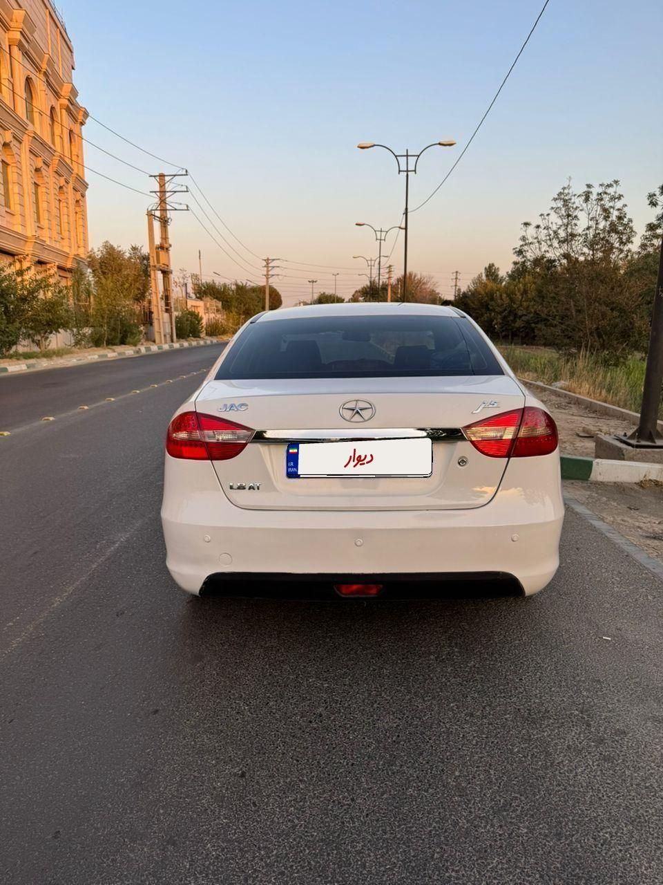 جک J5 اتوماتیک - 1394