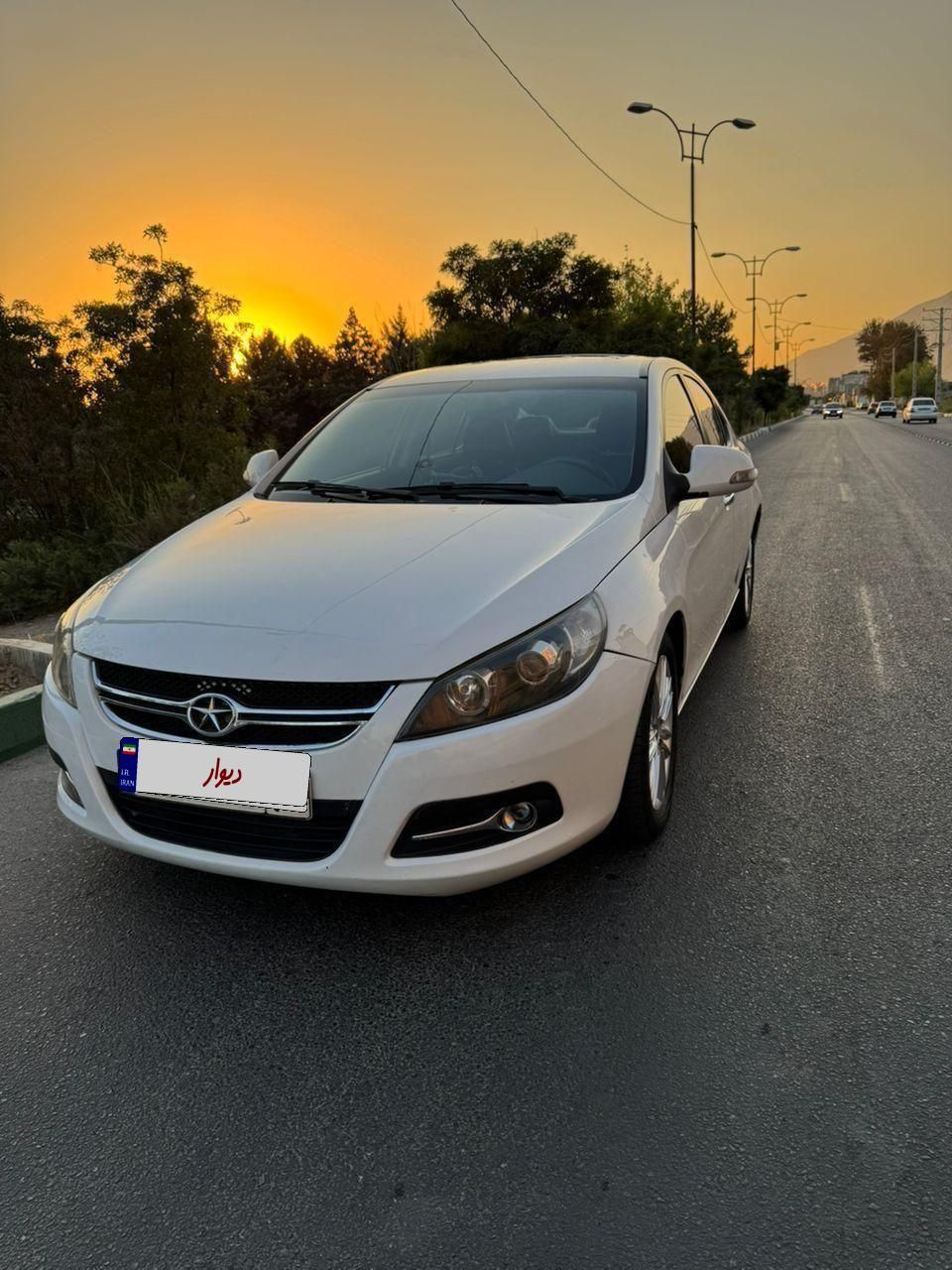 جک J5 اتوماتیک - 1394