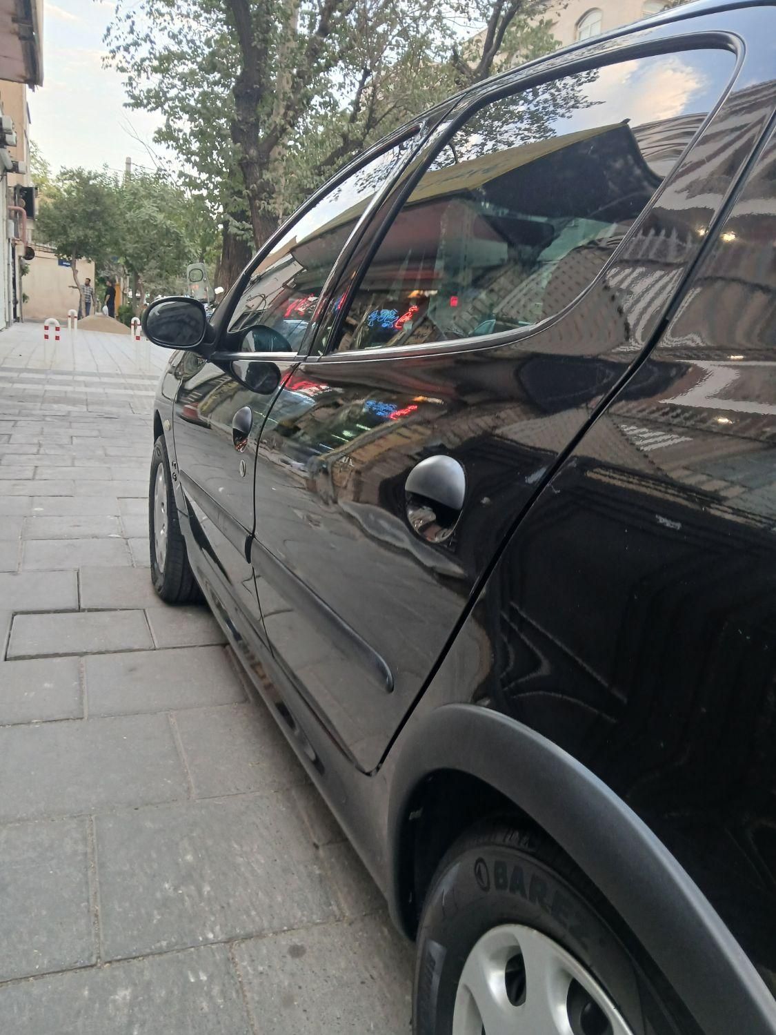 پژو ۲۰۶ صندوق دار v8 - 1396