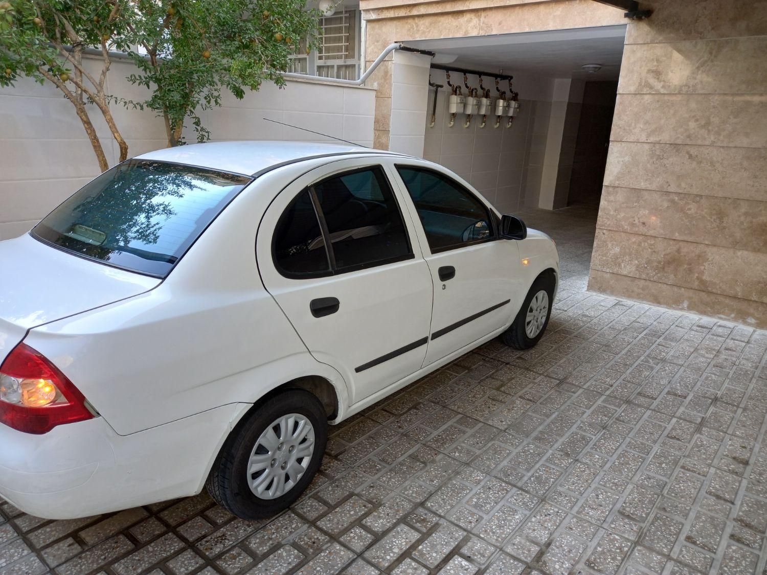 تیبا صندوق دار SX - 1397