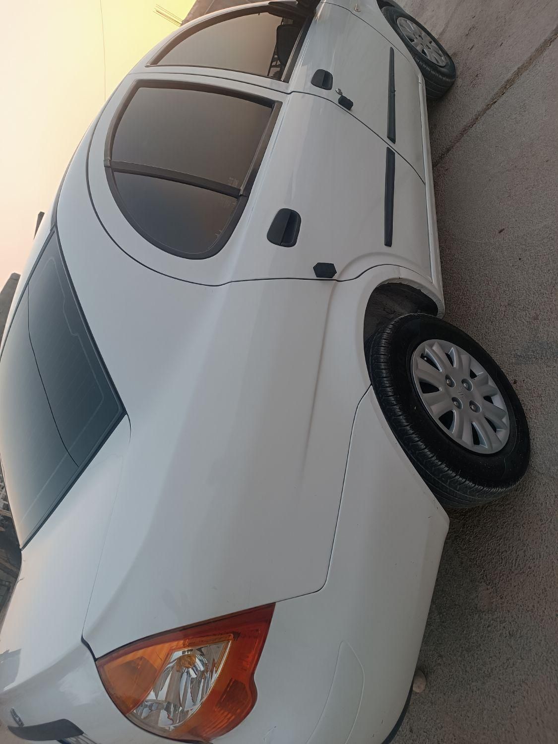 تیبا صندوق دار SX - 1401