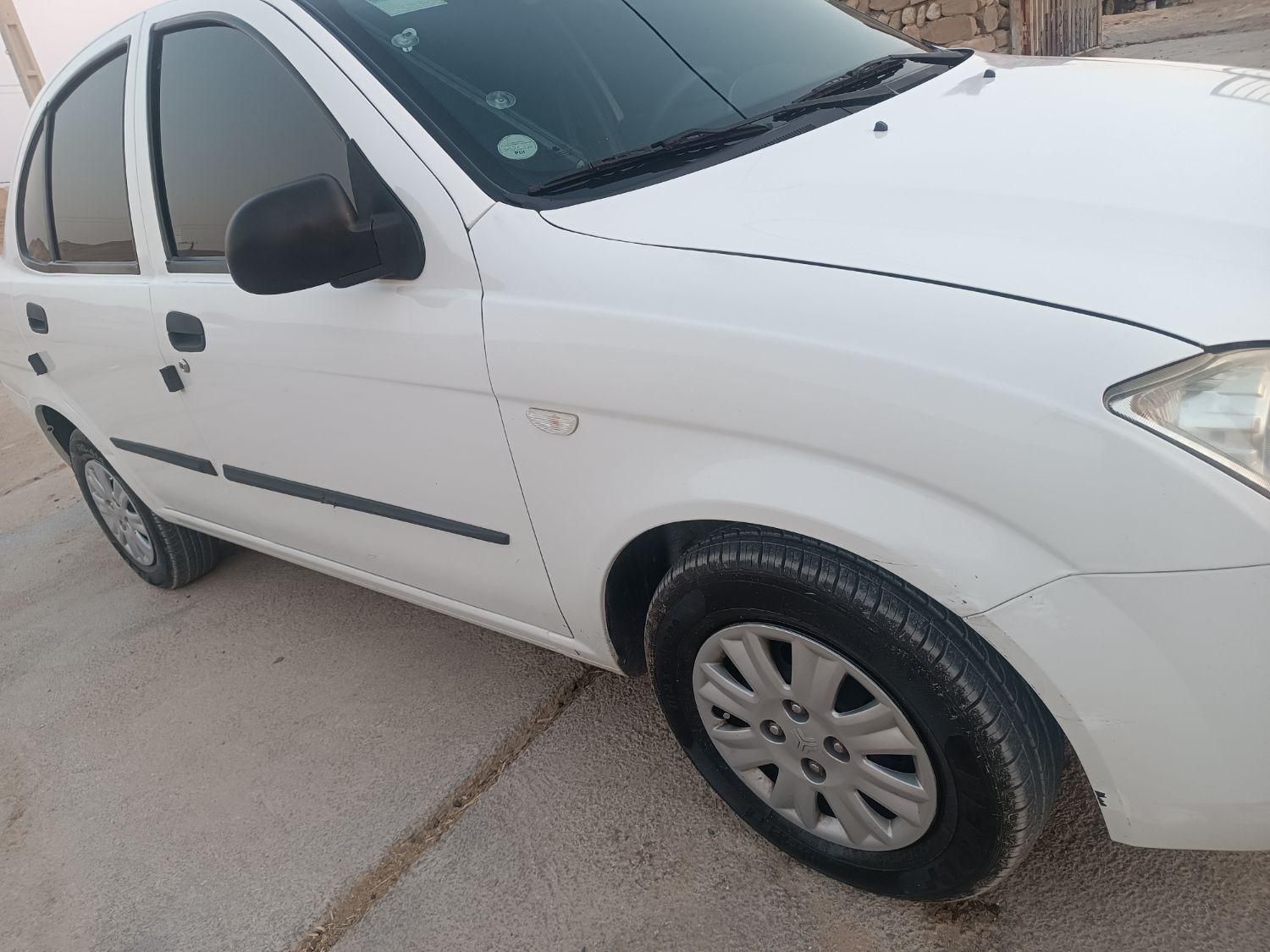 تیبا صندوق دار SX - 1401