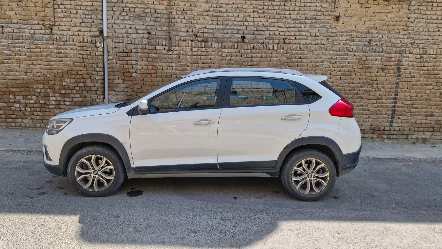 ام وی ام X22 دنده ای اسپرت اکسلنت - 1396