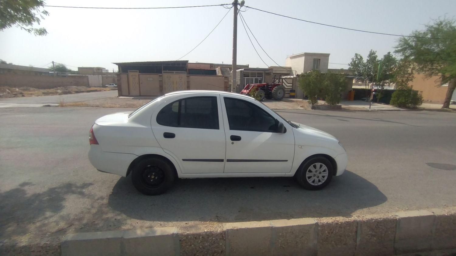 تیبا صندوق دار SX - 1400