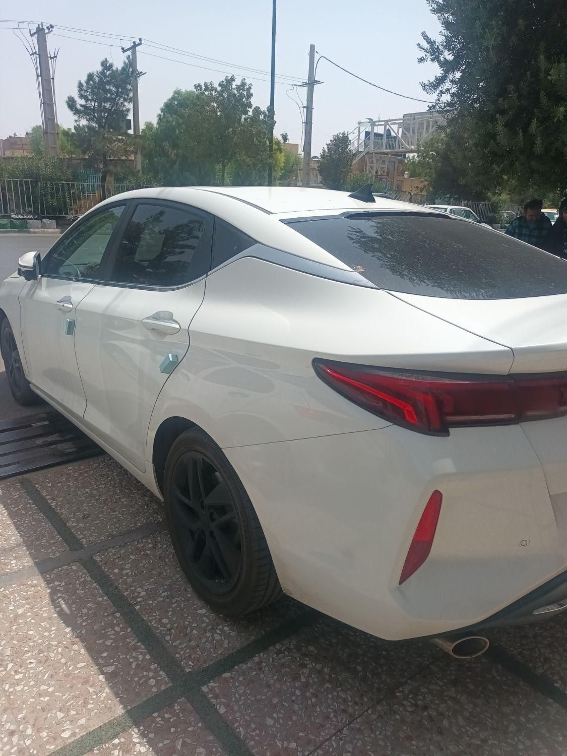 خودرو کی ام سی، J7 آگهی ann_19573421