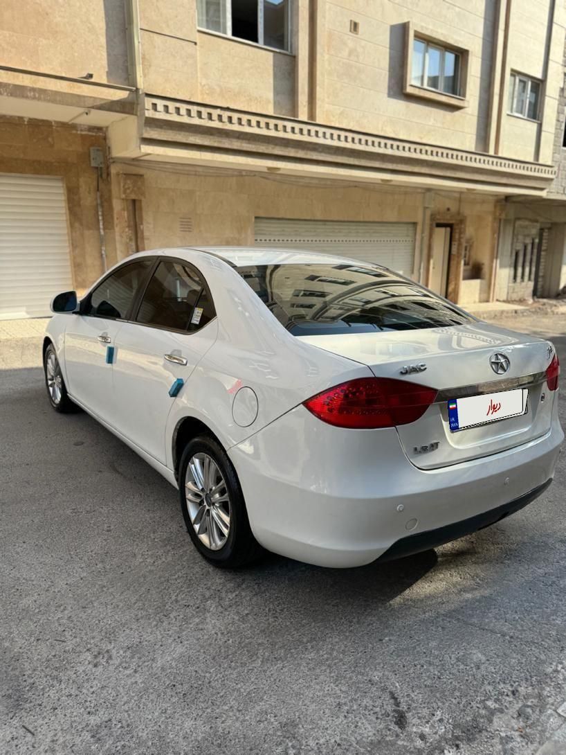 جک J5 اتوماتیک - 1393