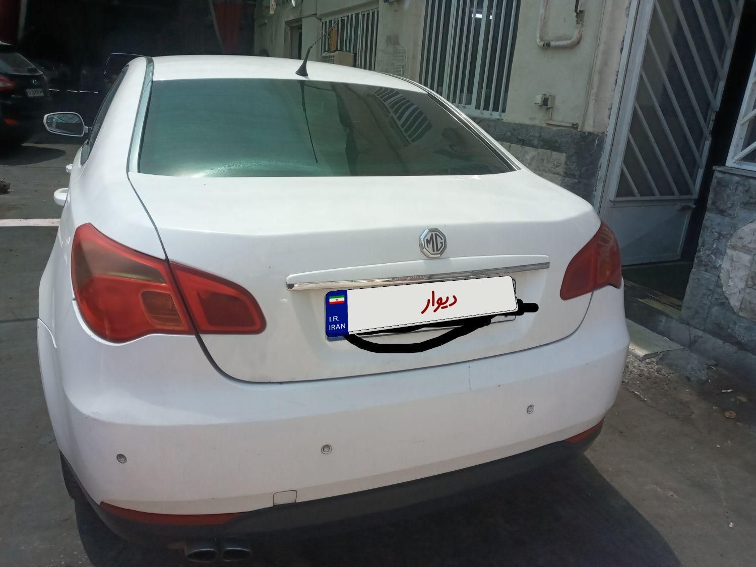ام جی 550 اتوماتیک - 2010